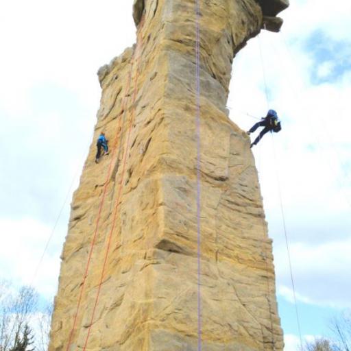 Kletterfelsen für Verein, oder Boulderhalle auch als Großprojekt. Nach Ihren Wünschen.